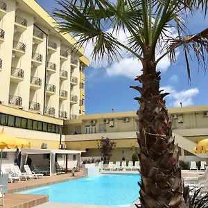 https://appartamenti-montmartre.emilia-romagnahotels.net